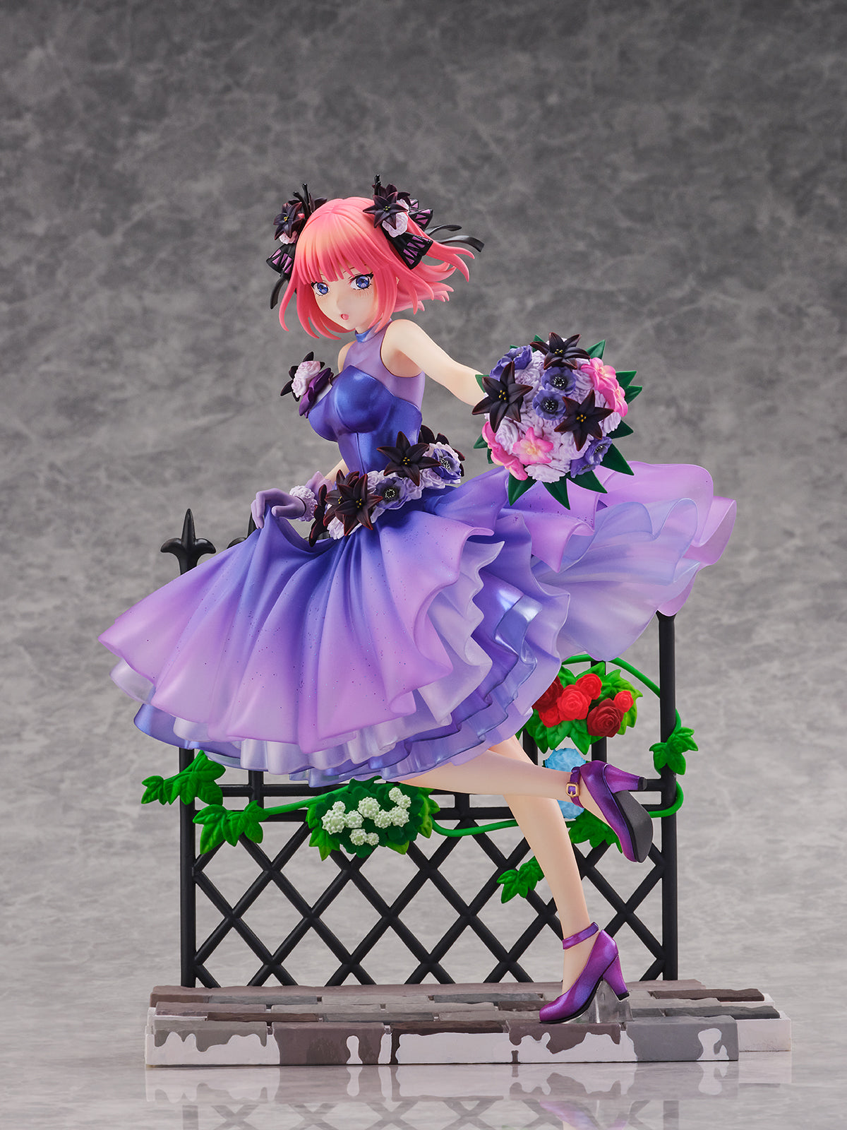 Nino Nakano - Floral Dress Ver - (SHIBUYA SCRAMBLE FIGURE) 1/7