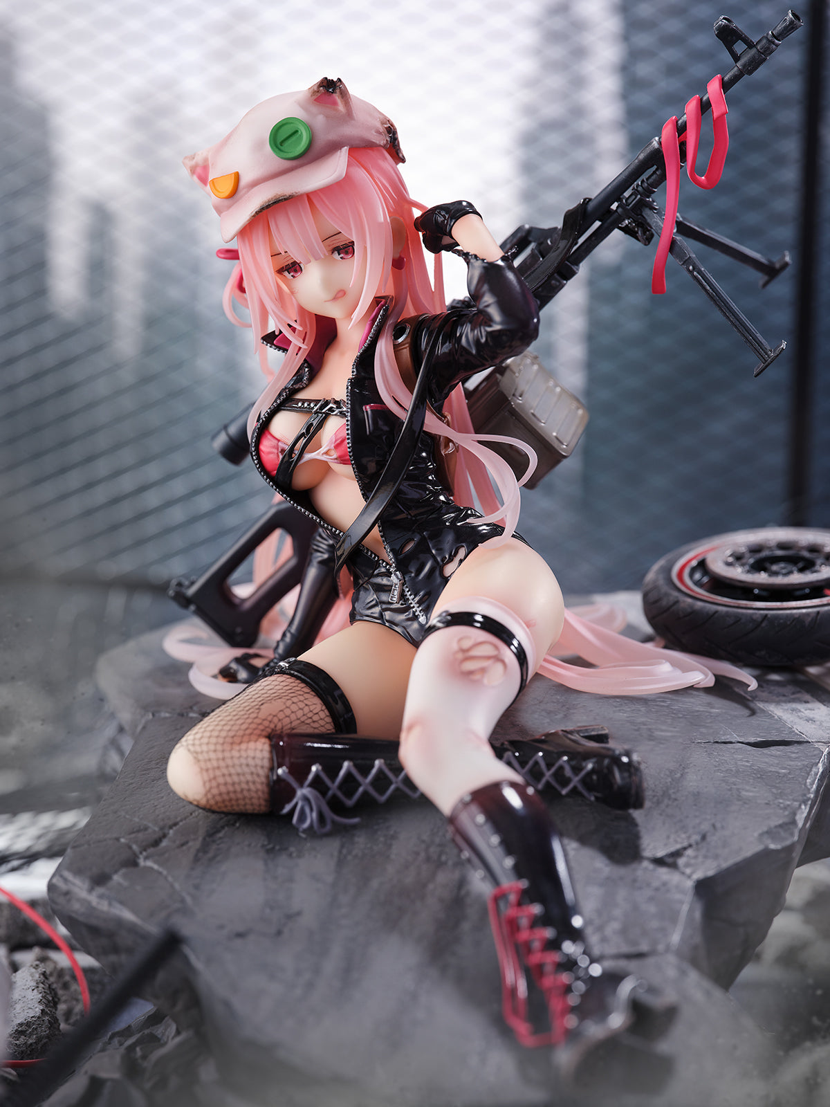 Girls' Frontline-UKM-2000 Gale Lightning - Wounded Ver. - (SHIBUYA SCRAMBLE FIGURE) 1/7