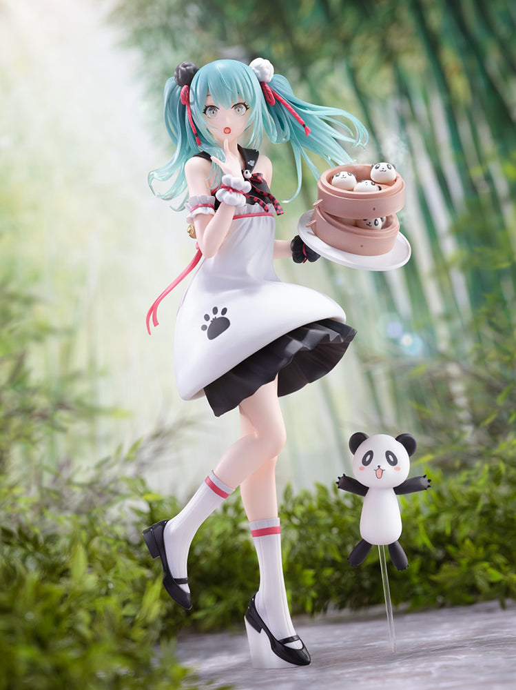 MIKU PANDA BUN FIGURE