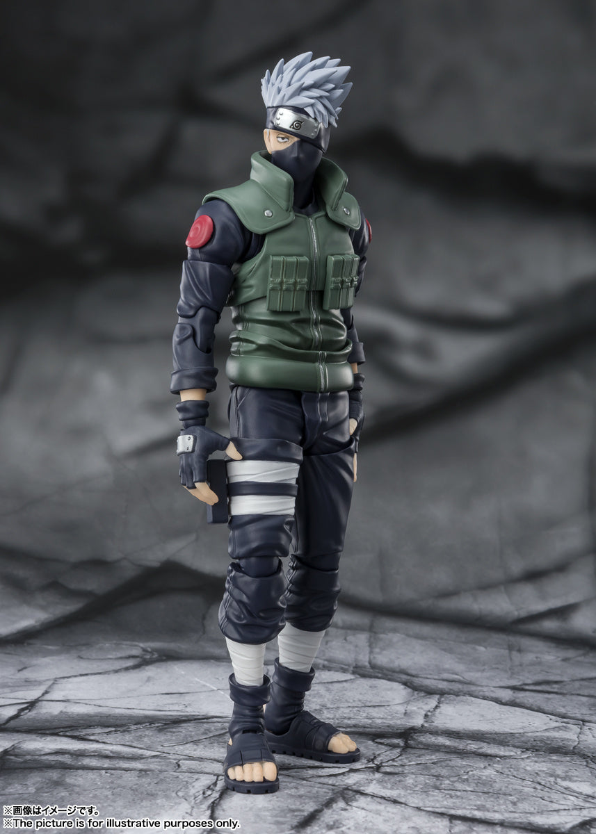 S.H.Figuarts Kakashi Hatake The roaring hero of Sharingan