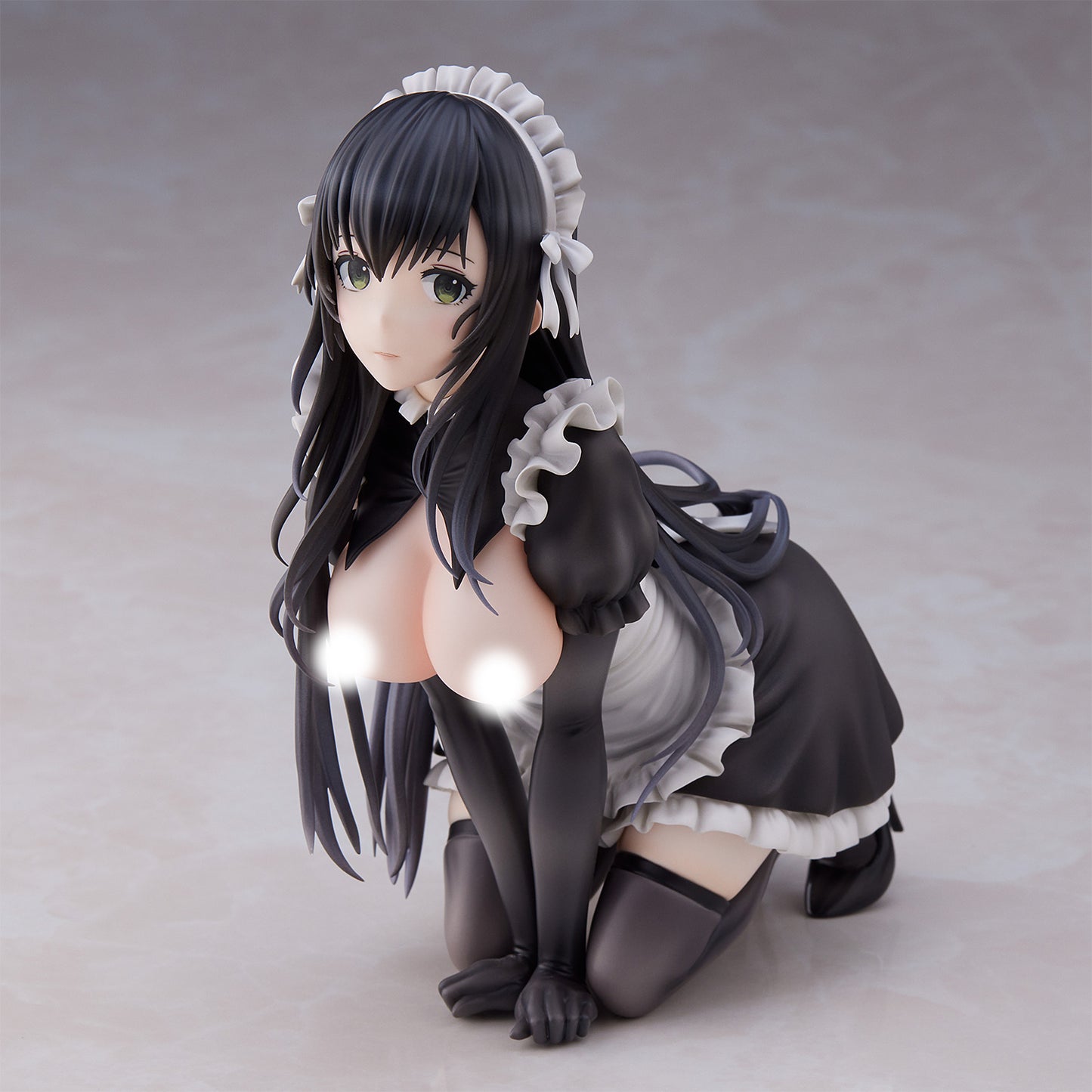 Black-haired Maid