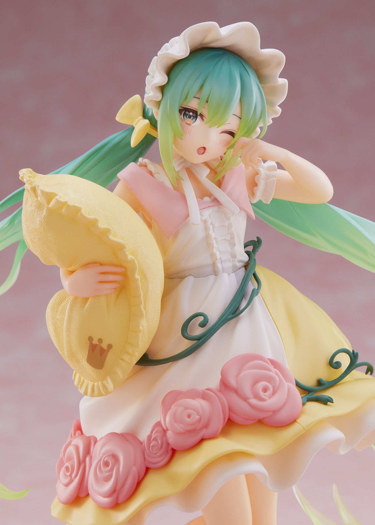 Hatsune Miku - Wonderland Figure Sleeping Beauty